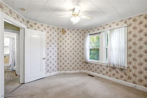 38905 Gardenside Drive Willoughby OH 44094