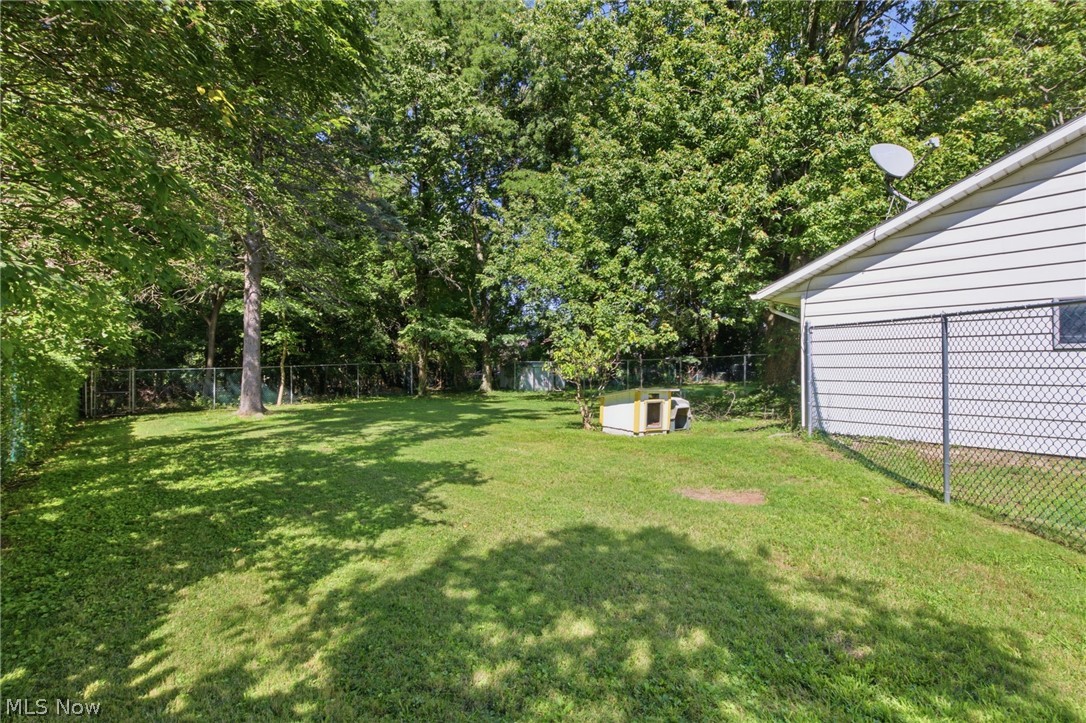 38905 Gardenside Drive Willoughby OH 44094