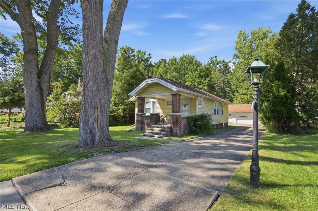 38905 Gardenside Drive Willoughby OH 44094