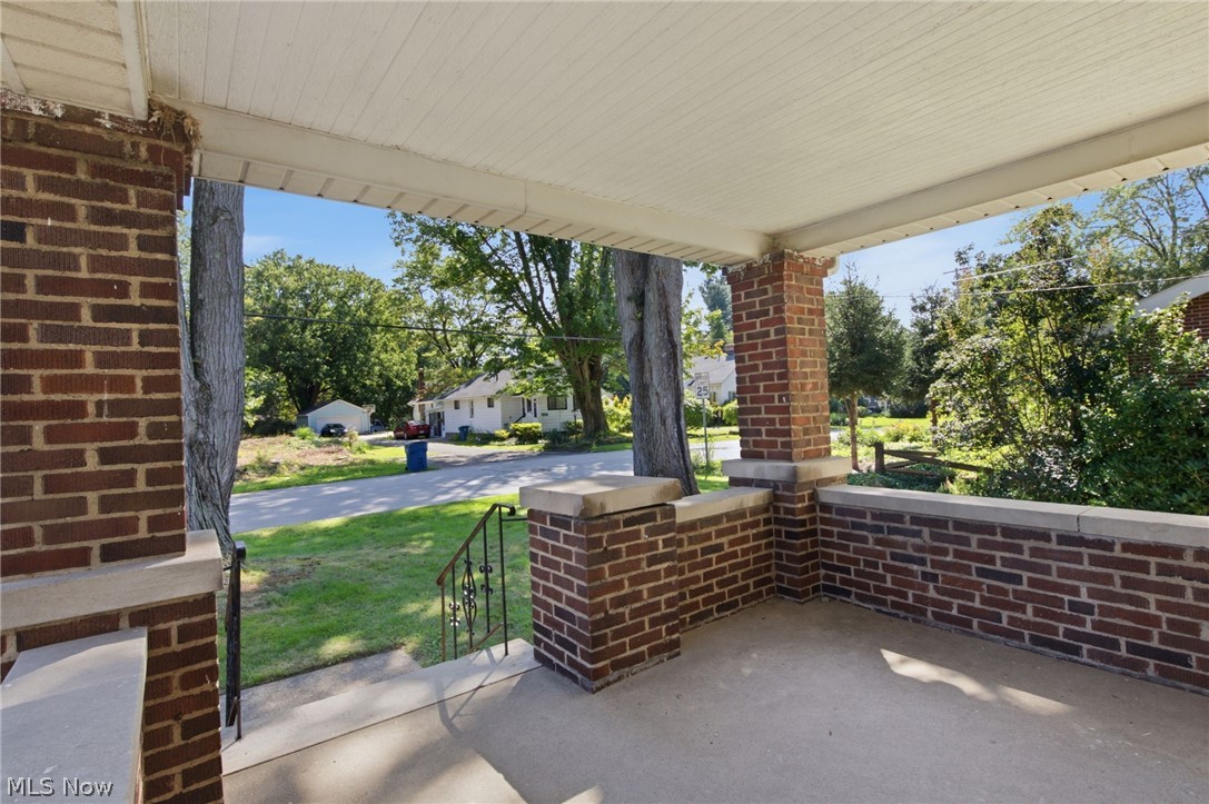 38905 Gardenside Drive Willoughby OH 44094