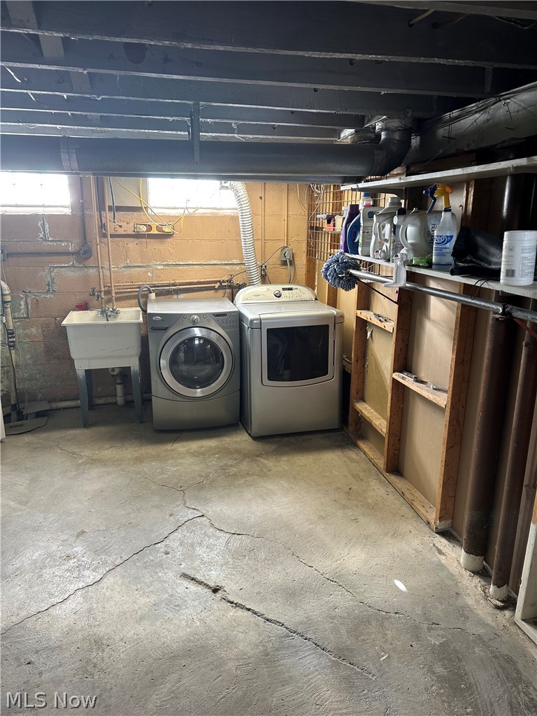11651 Webster Road Strongsville OH 44136