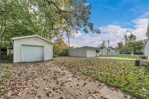 3231 W 140th Street Cleveland OH 44111