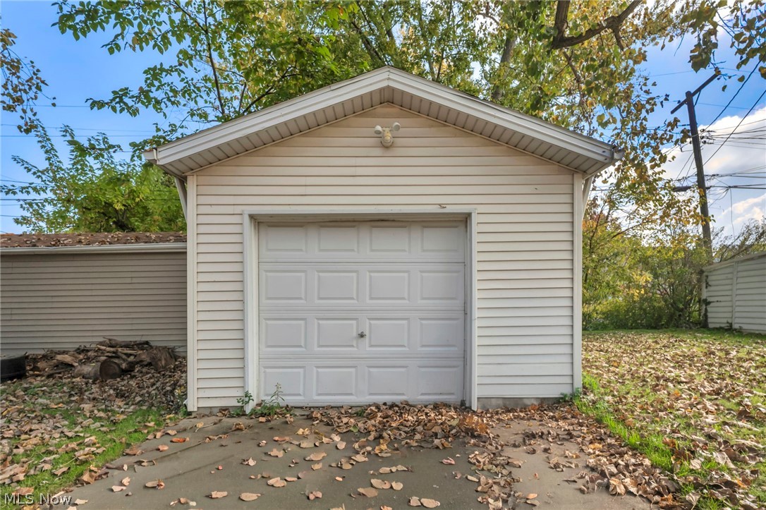 3231 W 140th Street Cleveland OH 44111