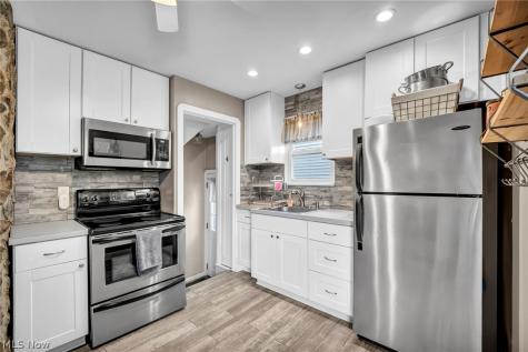 3231 W 140th Street Cleveland OH 44111