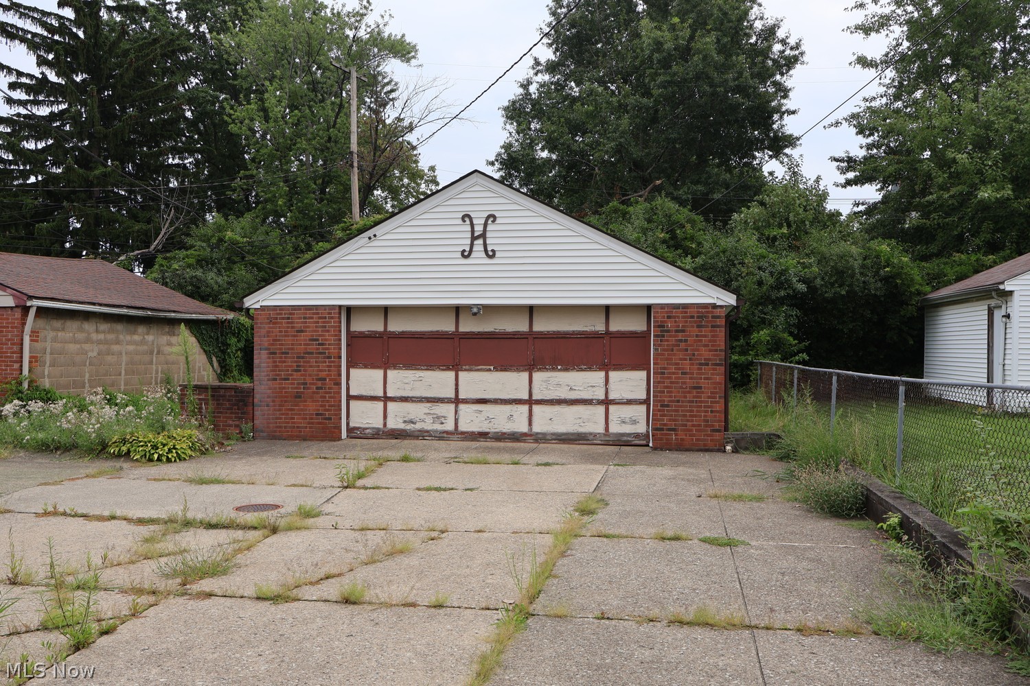 1509 E 204th Street Euclid OH 44117