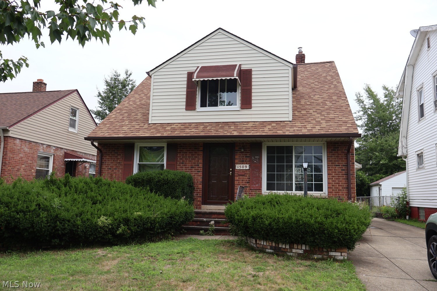 1509 E 204th Street Euclid OH 44117