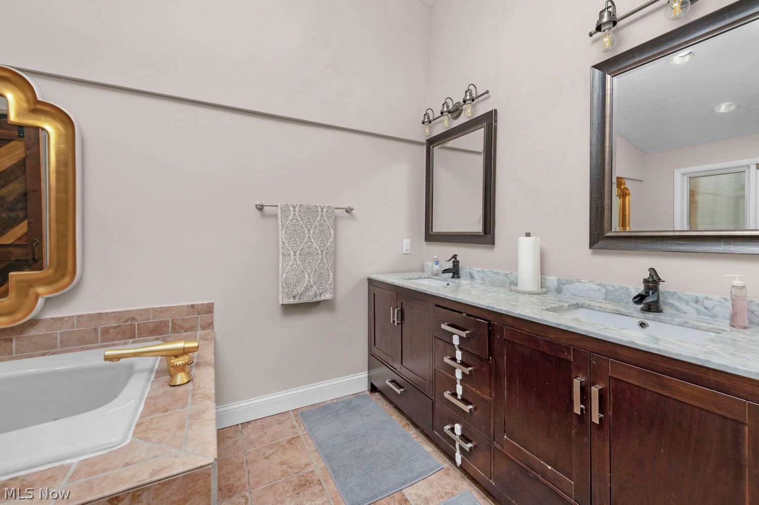 2412 Beechwood Drive Westlake OH 44145