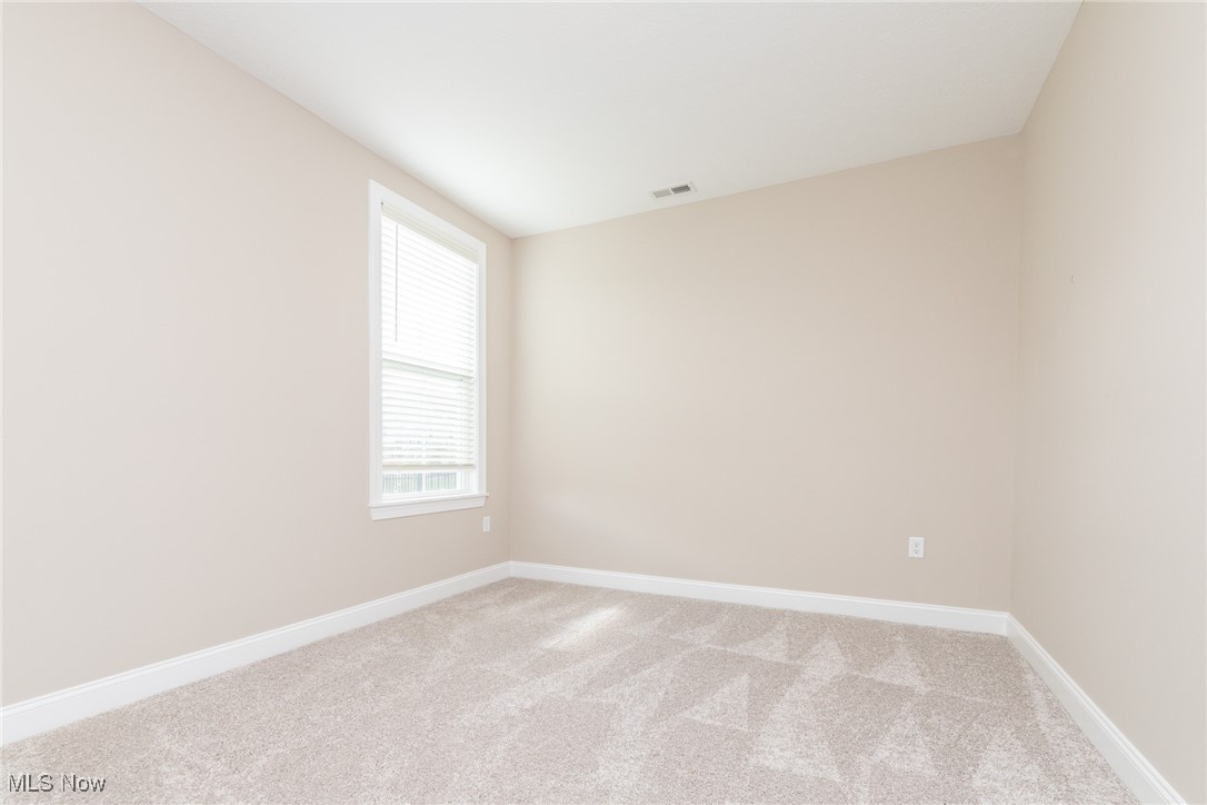 179 Seamore Road Aurora OH 44202