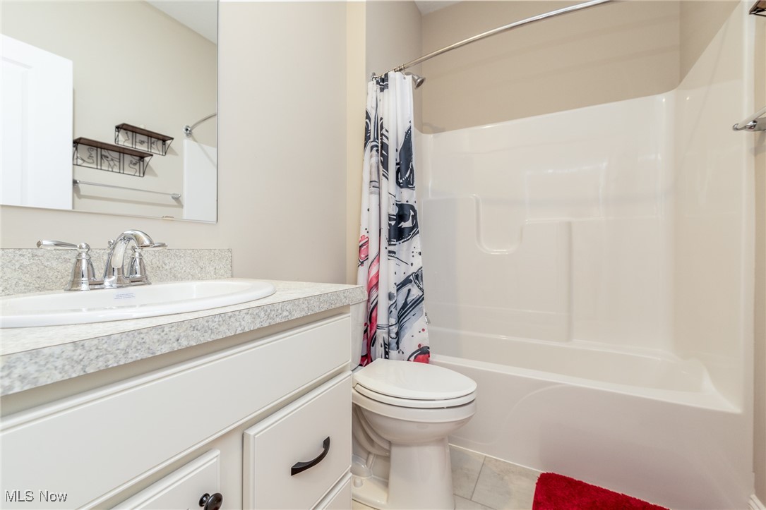 179 Seamore Road Aurora OH 44202