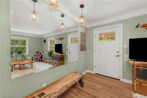6729 Orchard Boulevard Parma Heights OH 44130