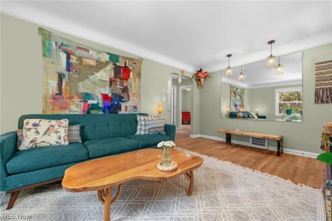 6729 Orchard Boulevard Parma Heights OH 44130