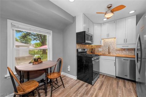 6729 Orchard Boulevard Parma Heights OH 44130