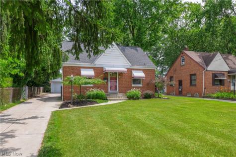 6729 Orchard Boulevard Parma Heights OH 44130
