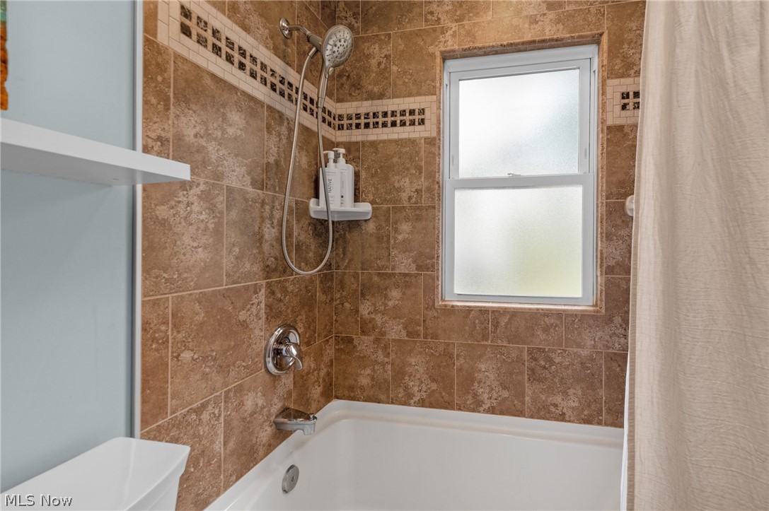 6729 Orchard Boulevard Parma Heights OH 44130