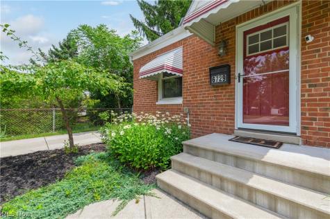 6729 Orchard Boulevard Parma Heights OH 44130