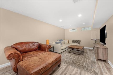 6729 Orchard Boulevard Parma Heights OH 44130