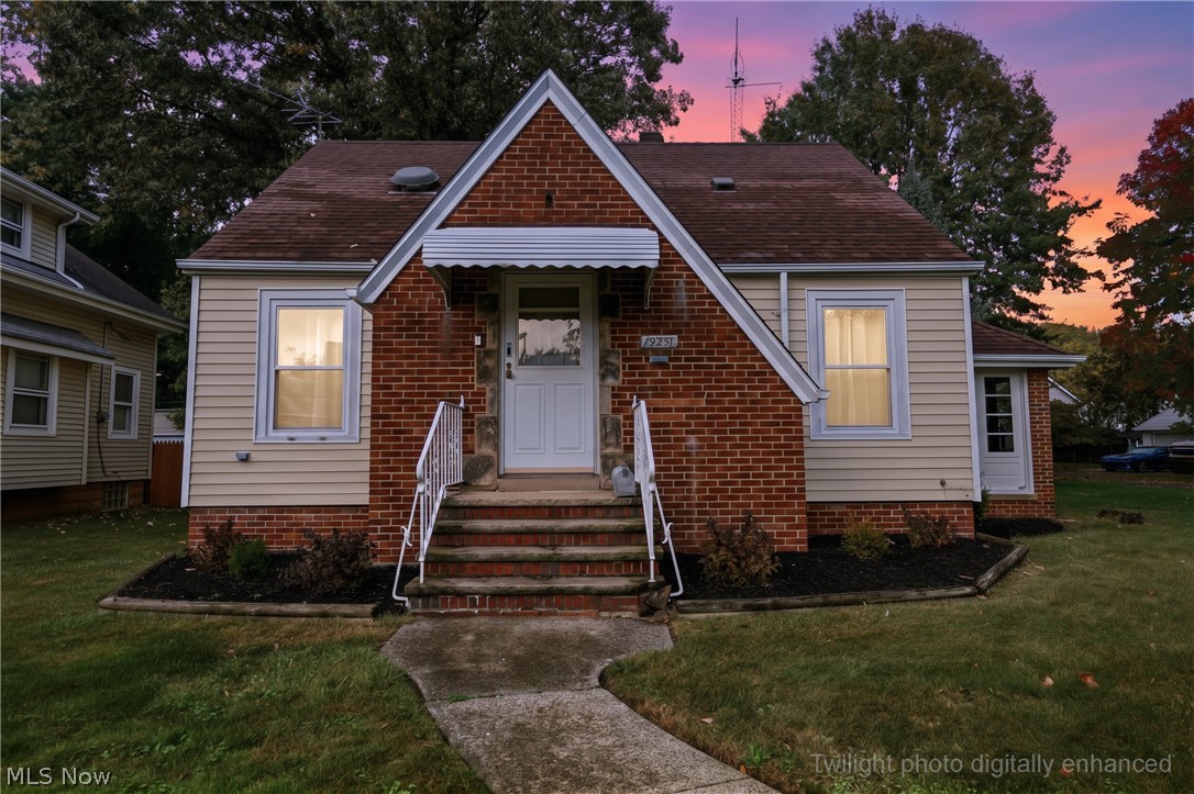 19251 Naumann Avenue Euclid OH 44119