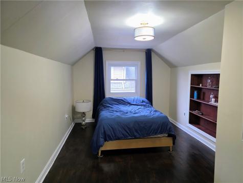 19251 Naumann Avenue Euclid OH 44119