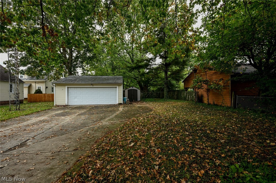 19251 Naumann Avenue Euclid OH 44119
