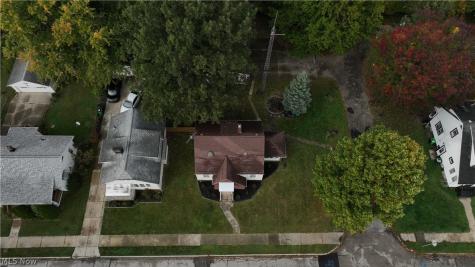 19251 Naumann Avenue Euclid OH 44119