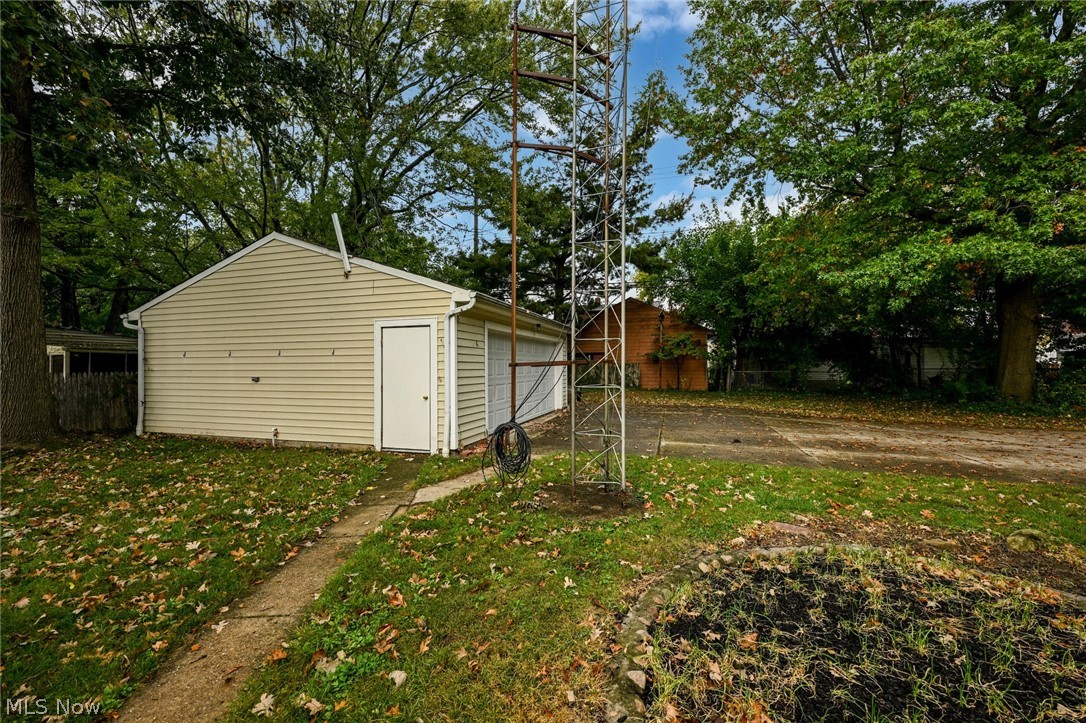 19251 Naumann Avenue Euclid OH 44119