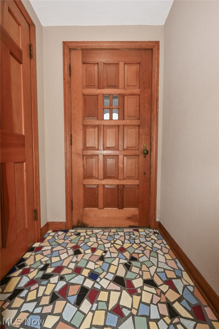 19251 Naumann Avenue Euclid OH 44119