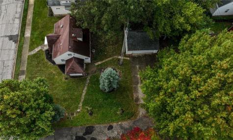 19251 Naumann Avenue Euclid OH 44119
