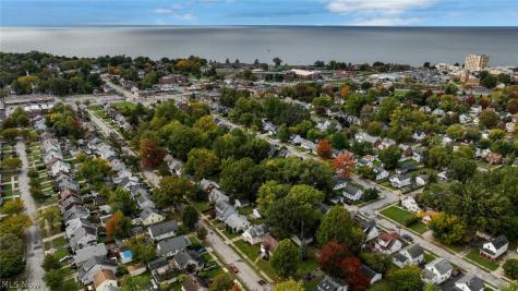 19251 Naumann Avenue Euclid OH 44119