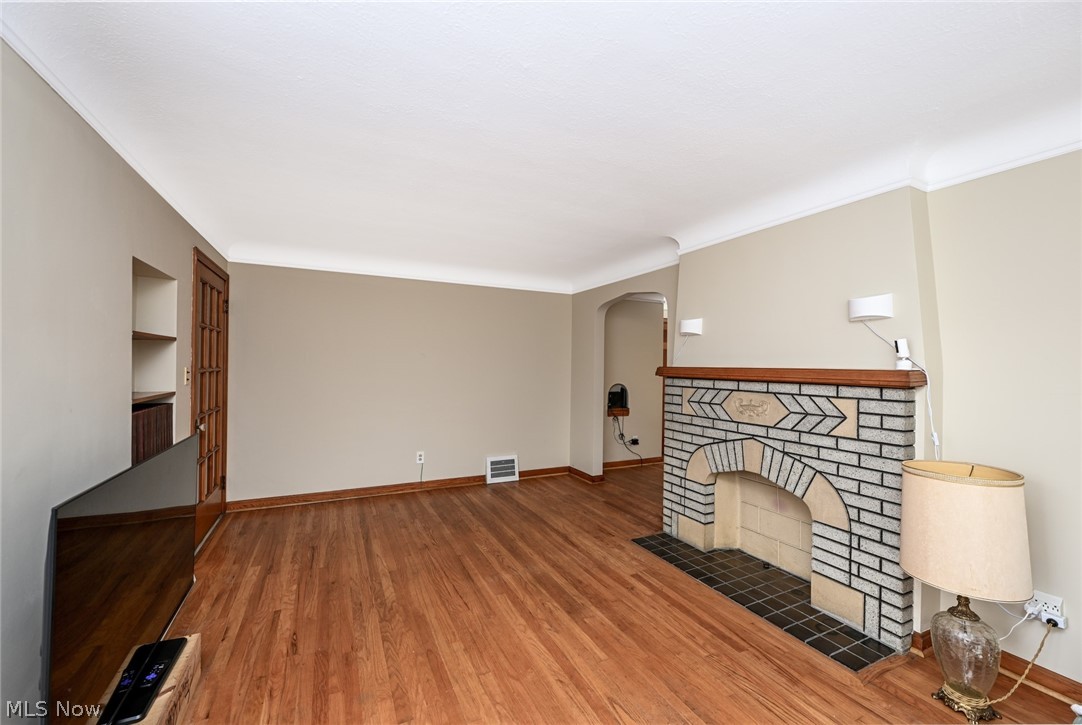 19251 Naumann Avenue Euclid OH 44119