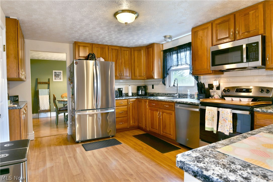 353 Stahl Avenue Cortland OH 44410