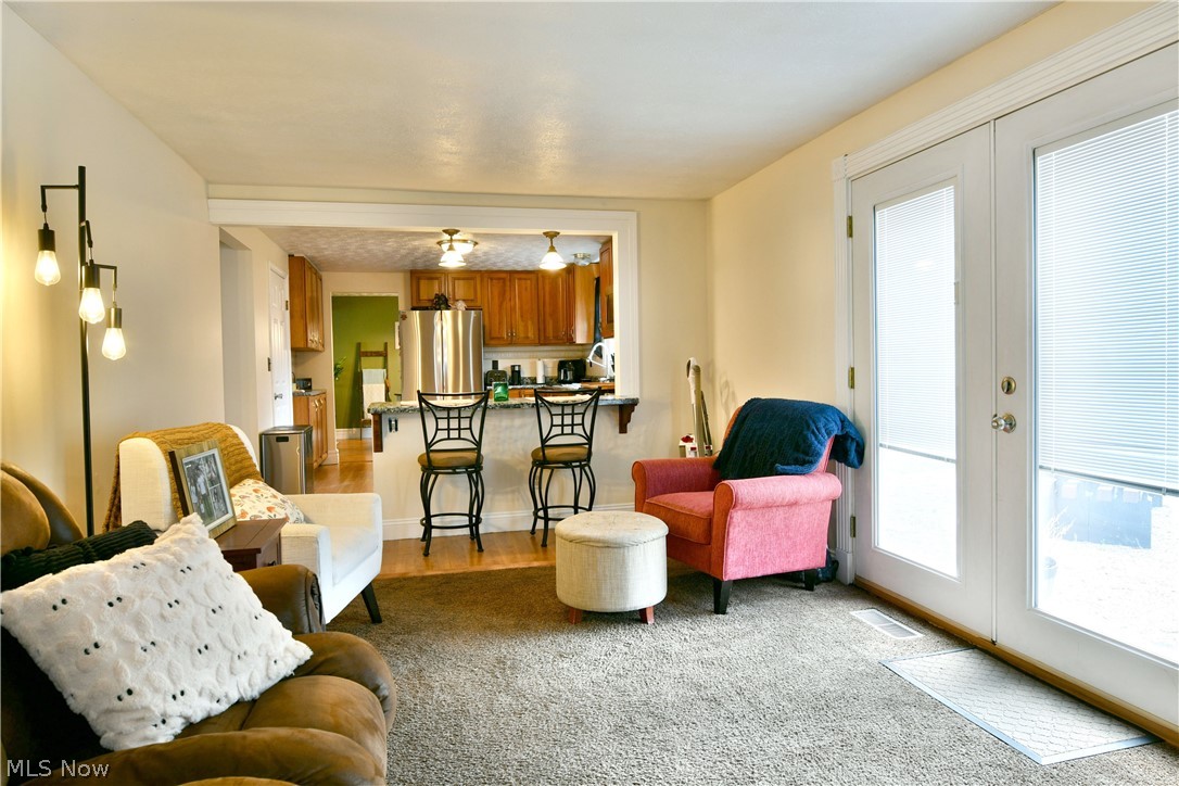 353 Stahl Avenue Cortland OH 44410