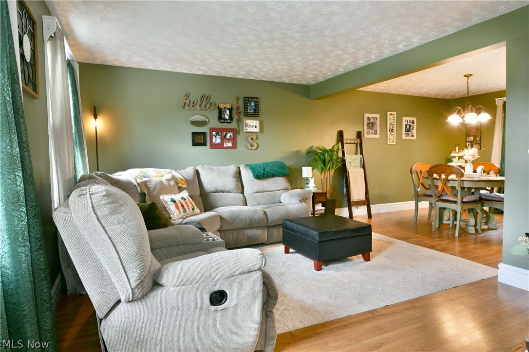 353 Stahl Avenue Cortland OH 44410