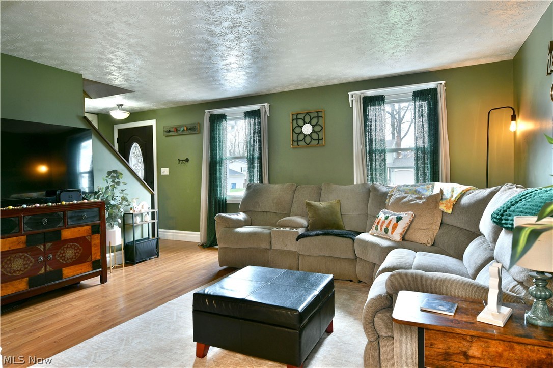 353 Stahl Avenue Cortland OH 44410
