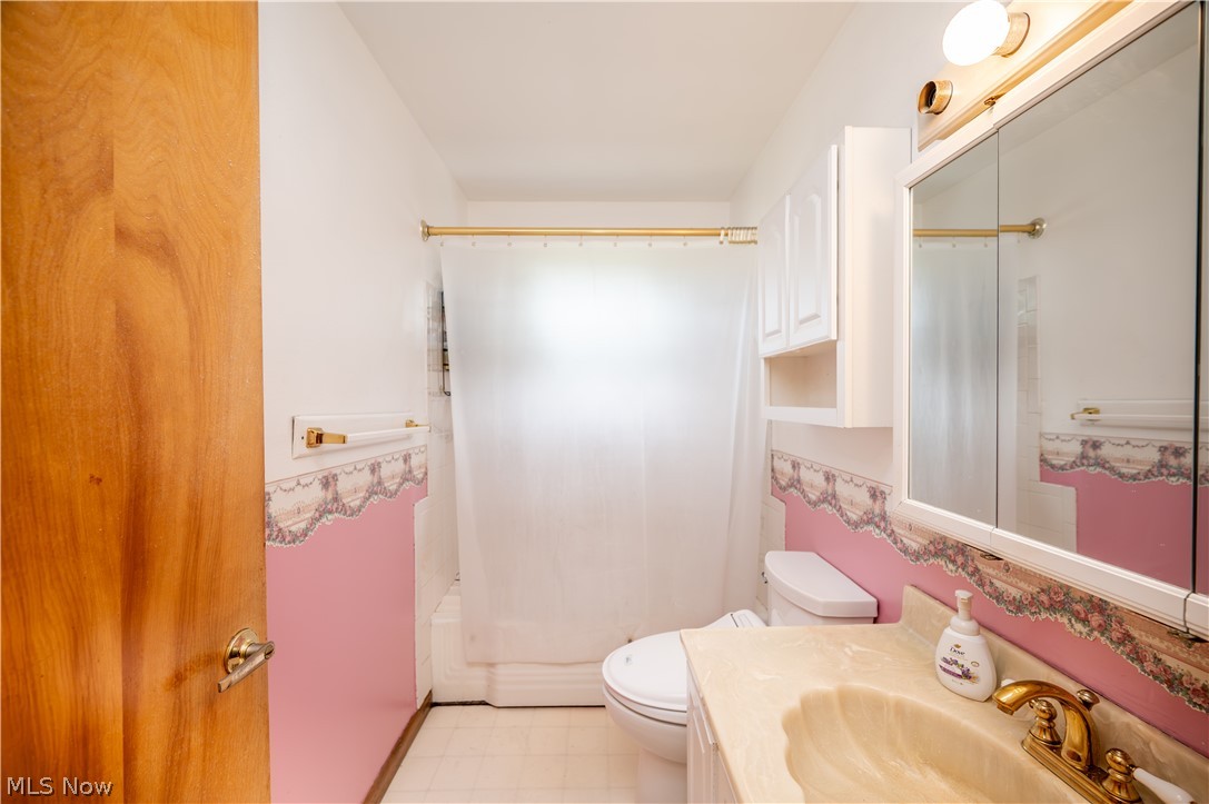644 Southern Boulevard NW Warren OH 44485