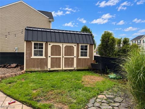 4489 Woodstone Avenue NW Massillon OH 44647