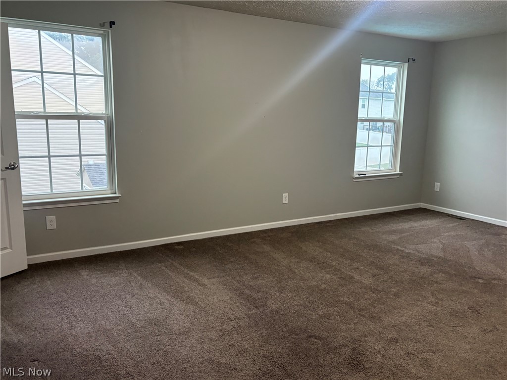 4489 Woodstone Avenue NW Massillon OH 44647