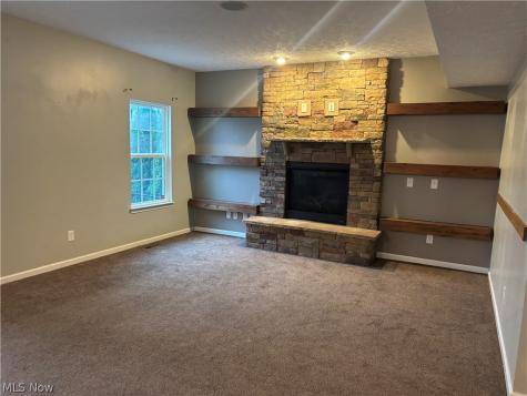 4489 Woodstone Avenue NW Massillon OH 44647