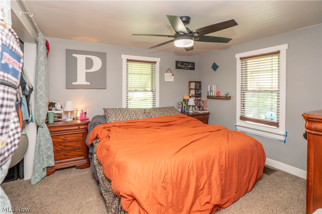 462 Fenton Avenue NE Canton OH 44704