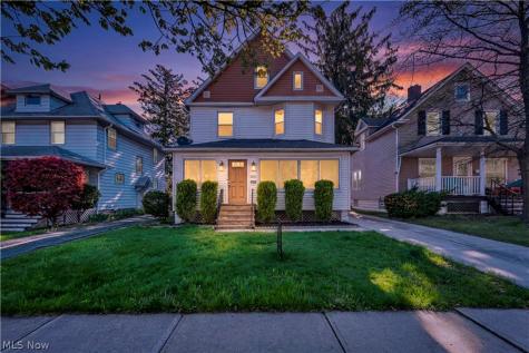 1345 Cove Avenue Lakewood OH 44107