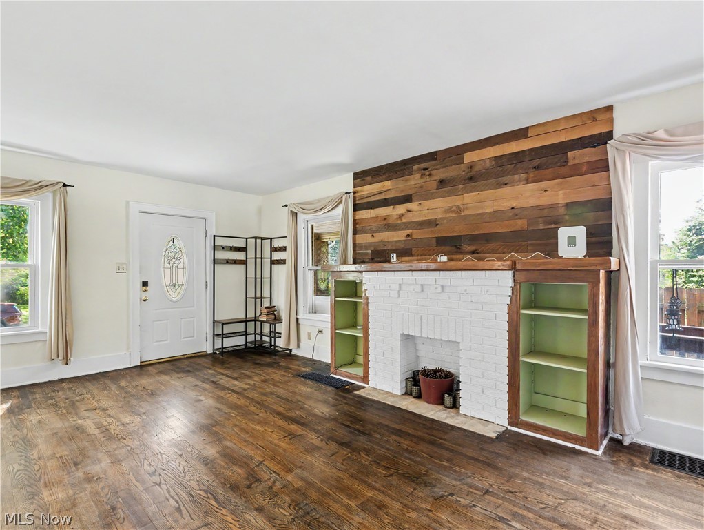 1716 14th Street Cuyahoga Falls OH 44223