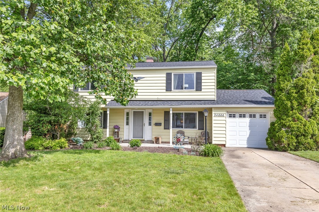 24000 Amesbury Drive North Olmsted OH 44070