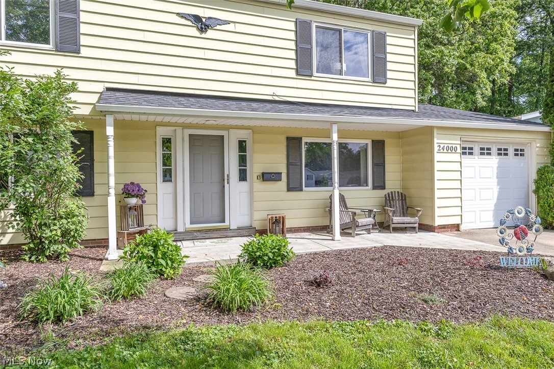 24000 Amesbury Drive North Olmsted OH 44070