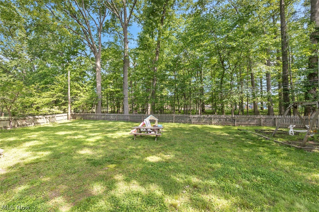 24000 Amesbury Drive North Olmsted OH 44070