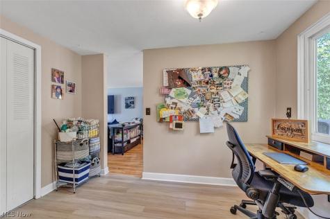 24000 Amesbury Drive North Olmsted OH 44070