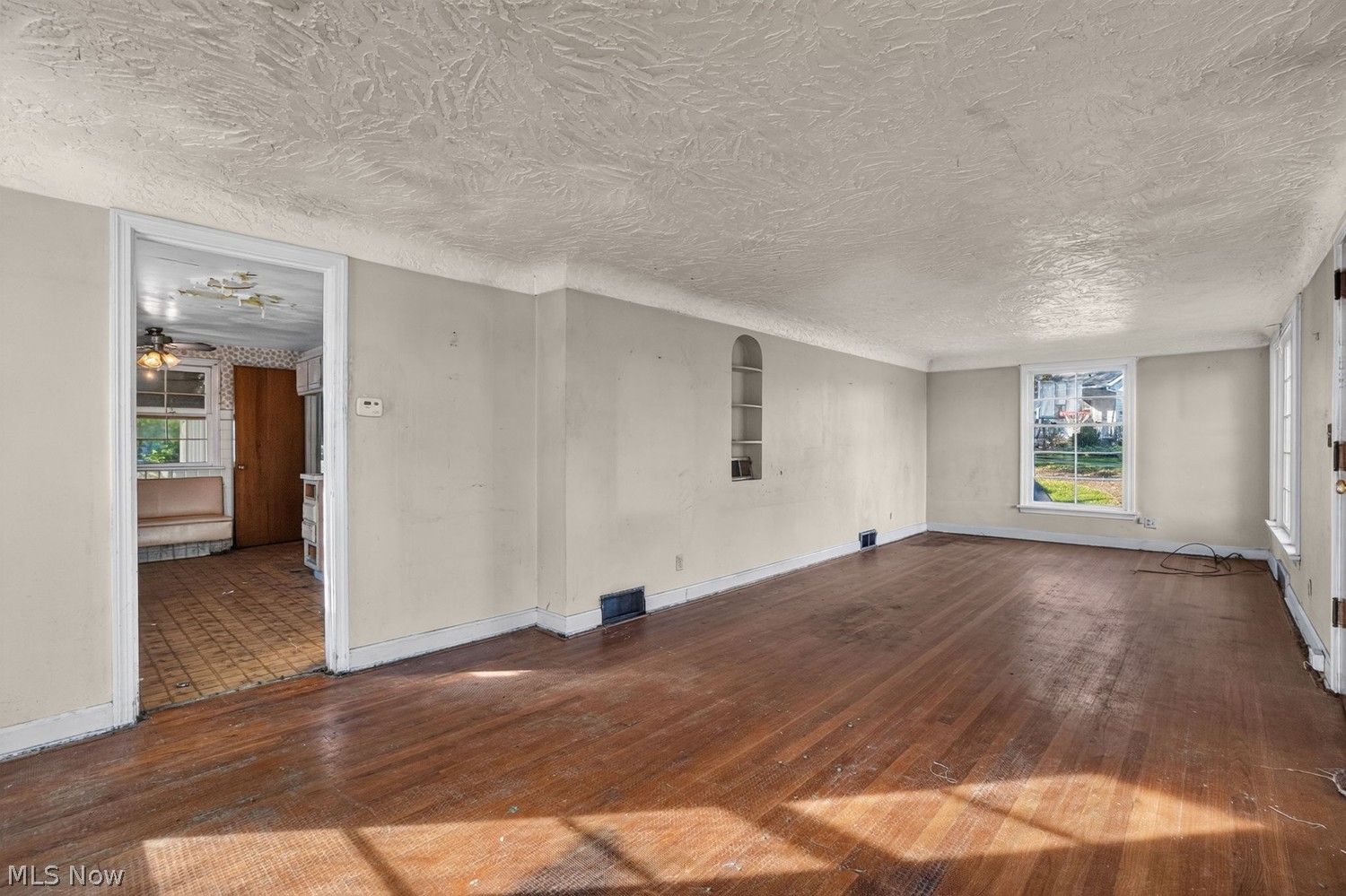 30554 Ridge Road Wickliffe OH 44092