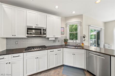 1415 Homestead Creek Drive Broadview Heights OH 44147