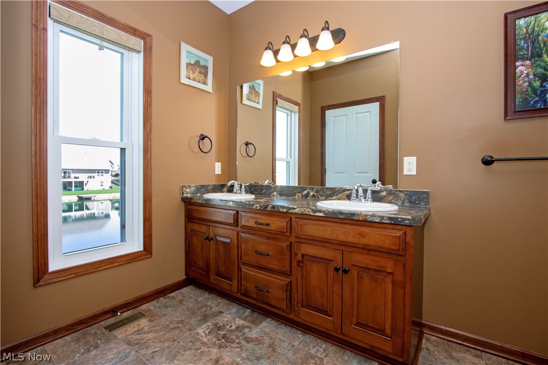 4013 Stone Creek Wooster OH 44691