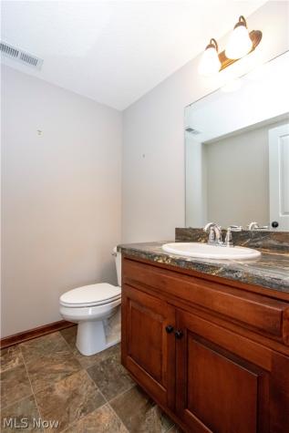 4013 Stone Creek Wooster OH 44691