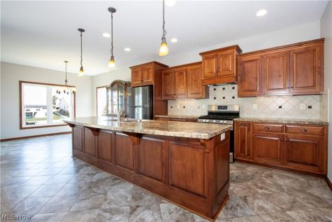 4013 Stone Creek Wooster OH 44691