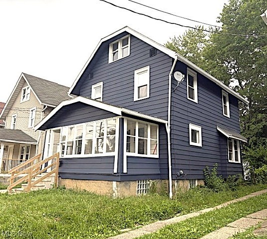 877 Hammel Street Akron OH 44306